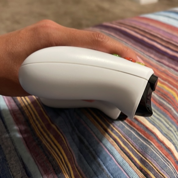 X Box One Controller - Picture 5 of 5